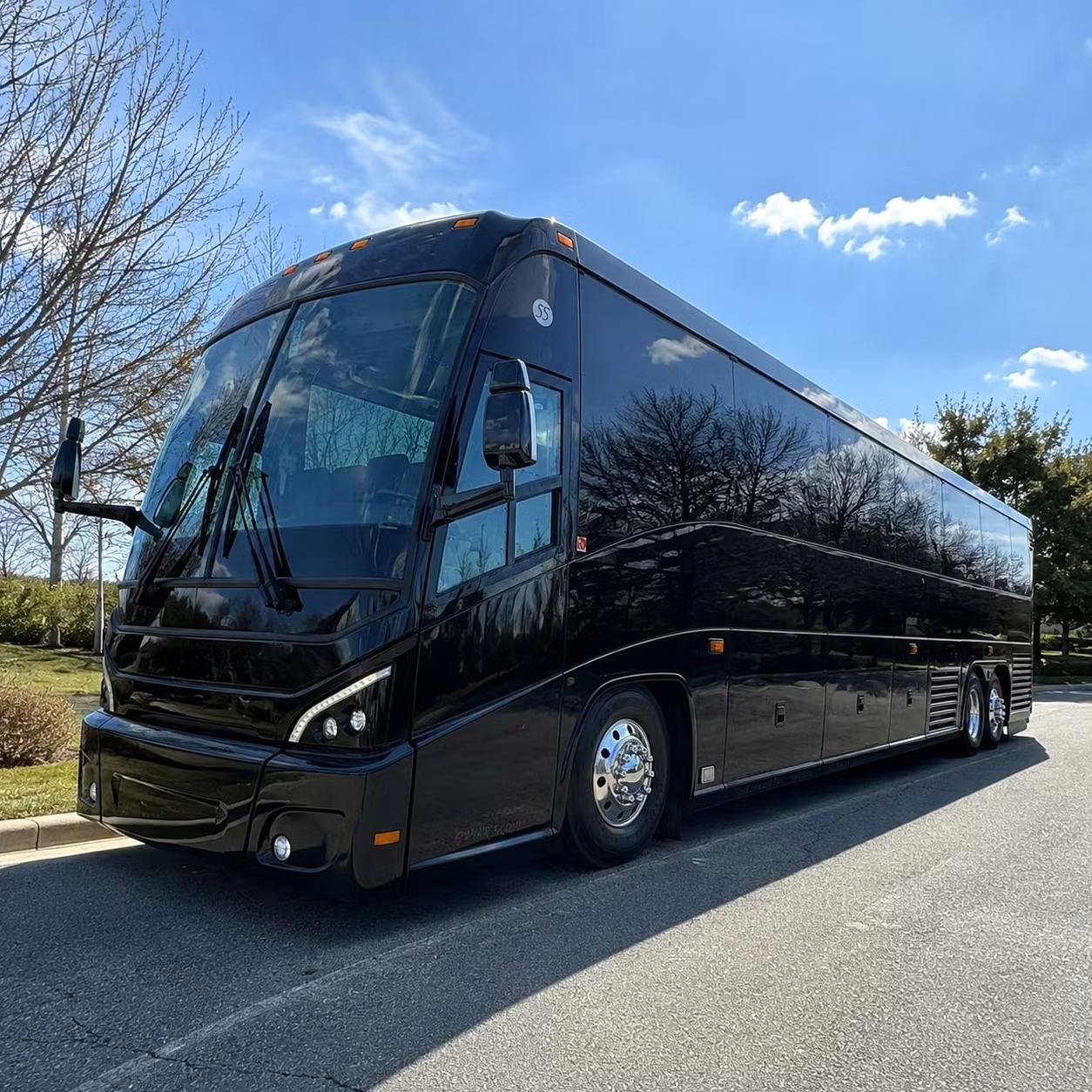 charterbusrentalmiamigardensfl com can help you stage the perfect cruise and fly combo transfer from miami gardens