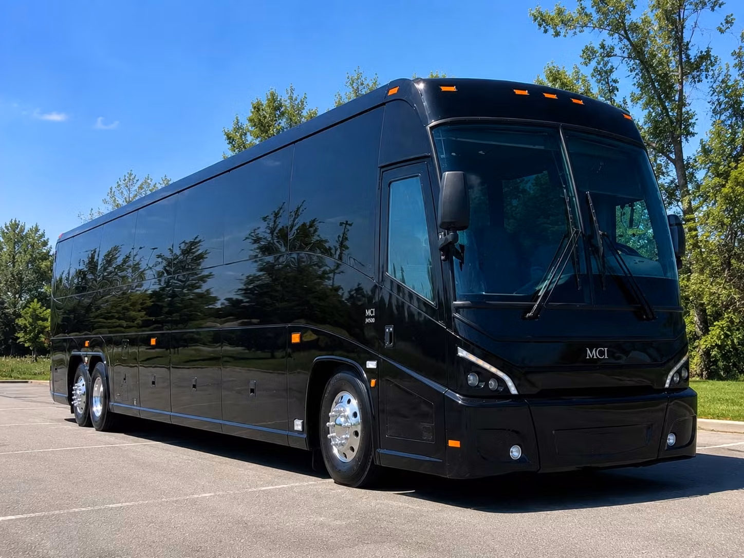 long distance charter buses from miami gardens to orlando and central florida