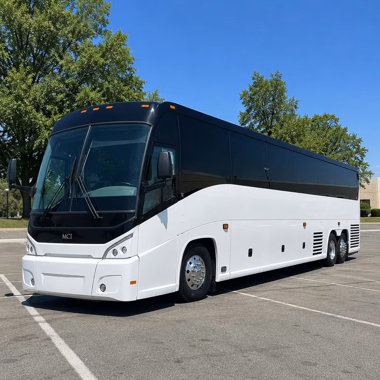 recurring corporate shuttle services that keep miami gardens teams moving