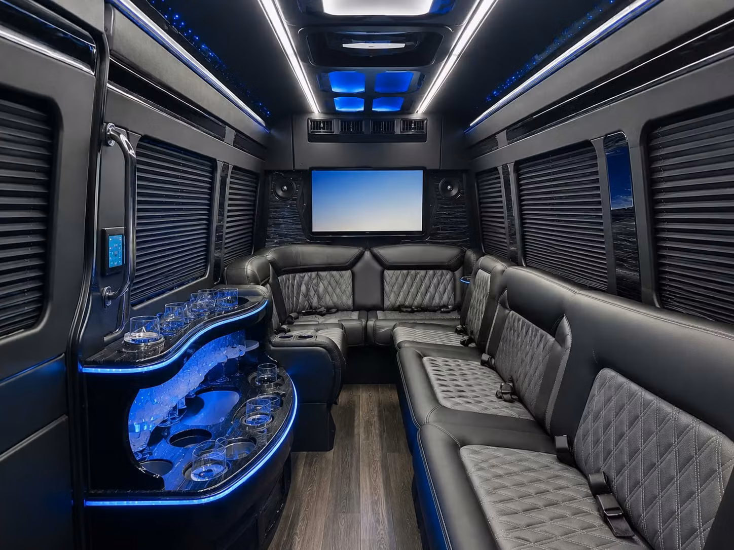tailgate bus rentals and pregame party transportation in miami gardens